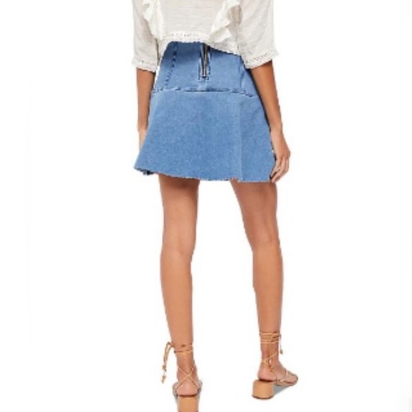 👋🎯NWOT FP We The Free Highlands Denim Mini Skirt Blue Size 4 - Picture 3 of 12